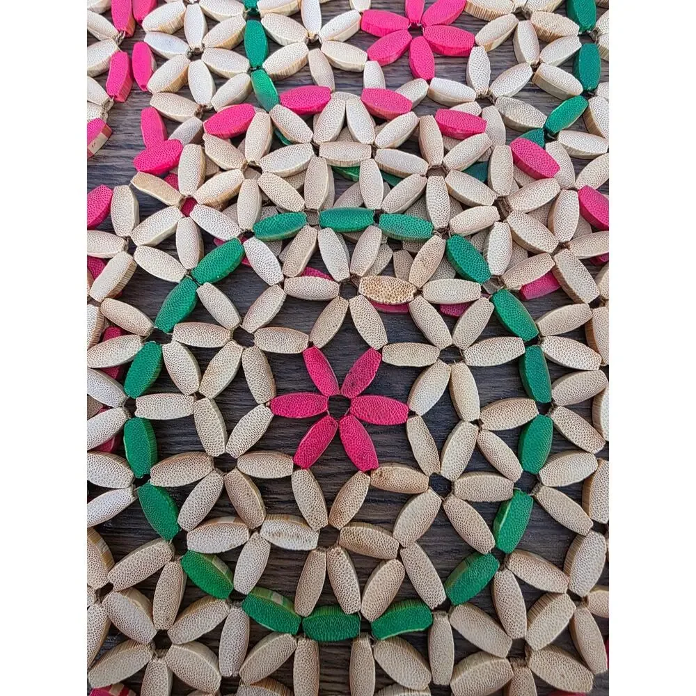 VTG (4) Bamboo Bead Trivets Christmas Wood Red Green Kitchen Decor 70s
